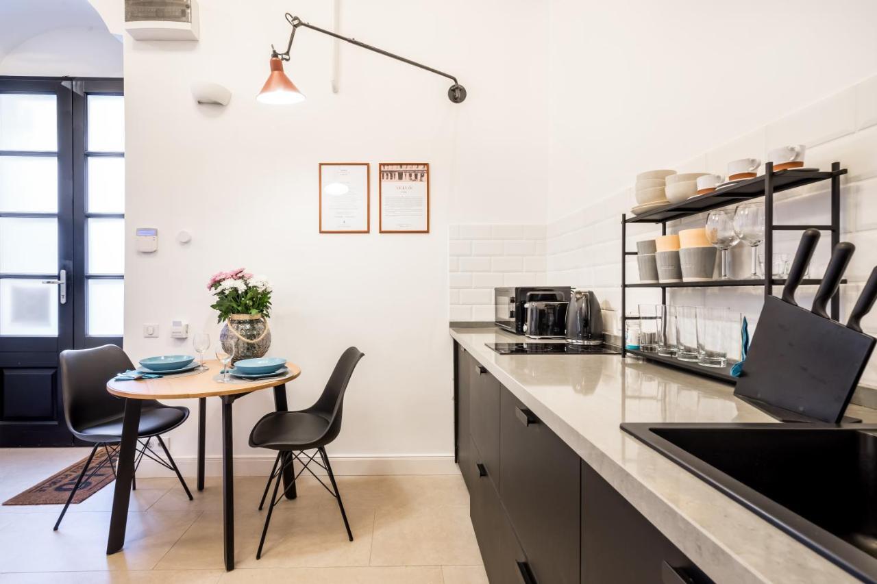 Urban Stable Luxury Apartments Budapest Luaran gambar